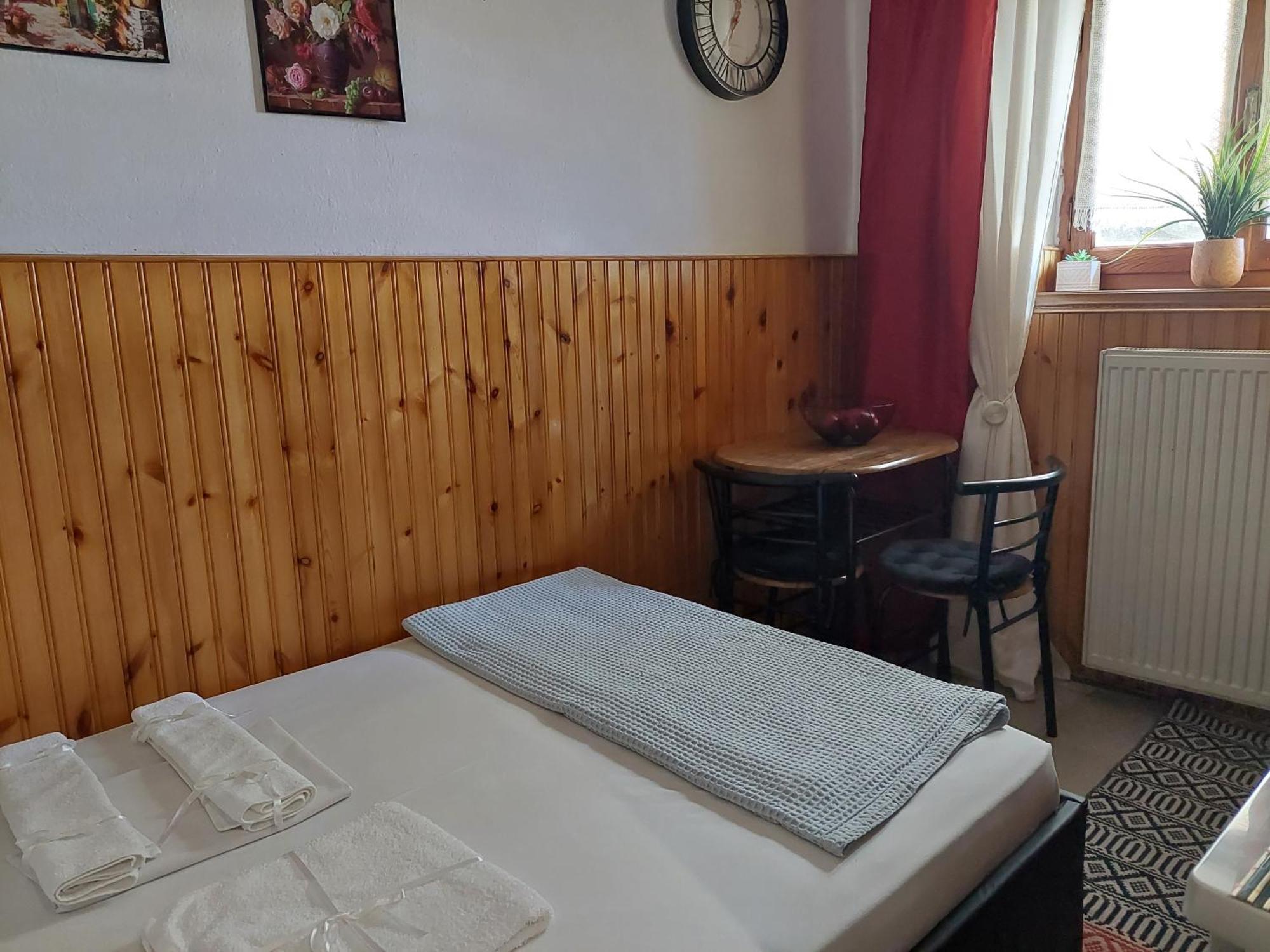 Апартаменти Διαμερισμα Χωρητικοτητασ Μεχρι 4 Ατομων Κεντρικα! Мецово Екстер'єр фото